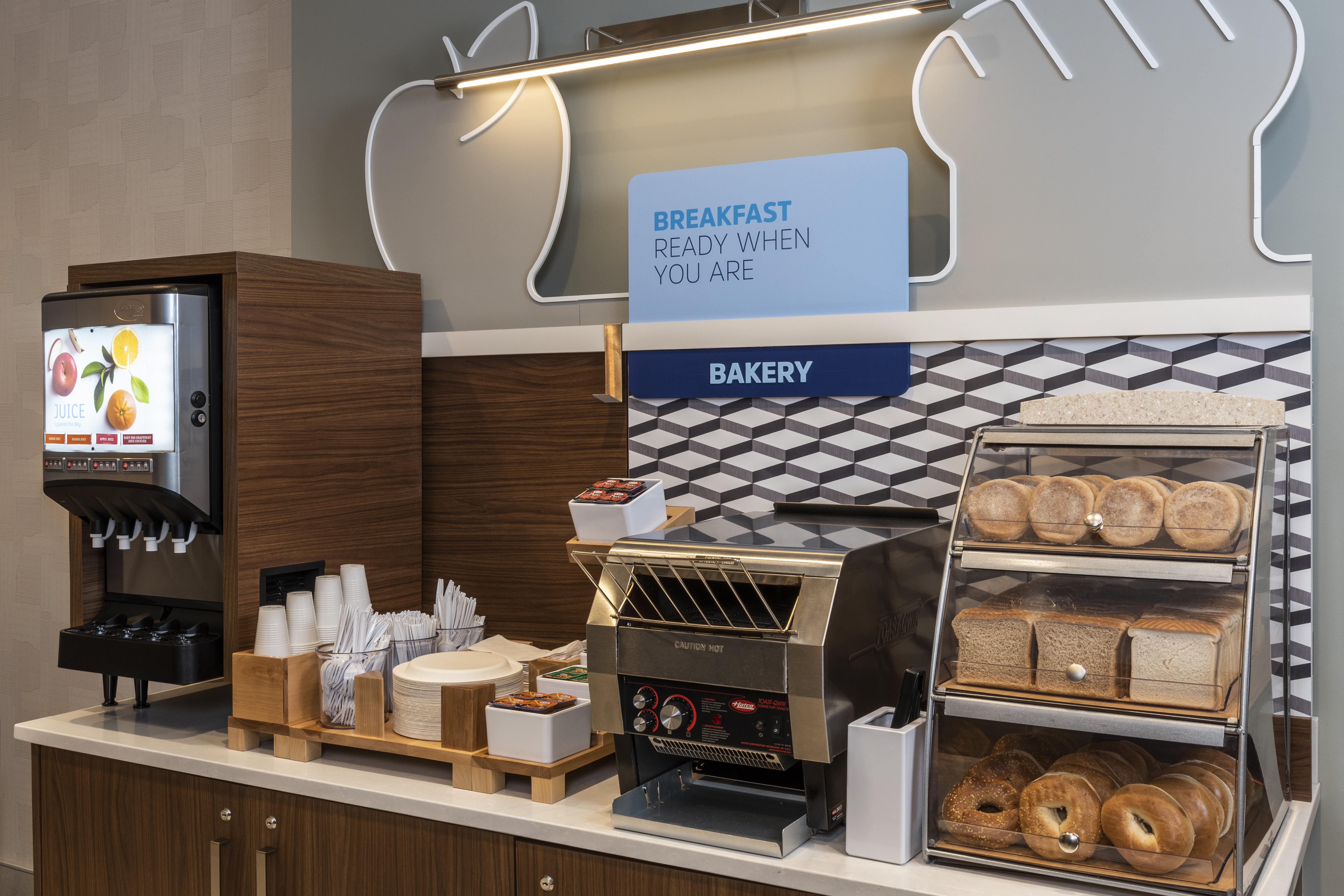 Holiday Inn Express Hotel & Suites North Bay By Ihg Ngoại thất bức ảnh