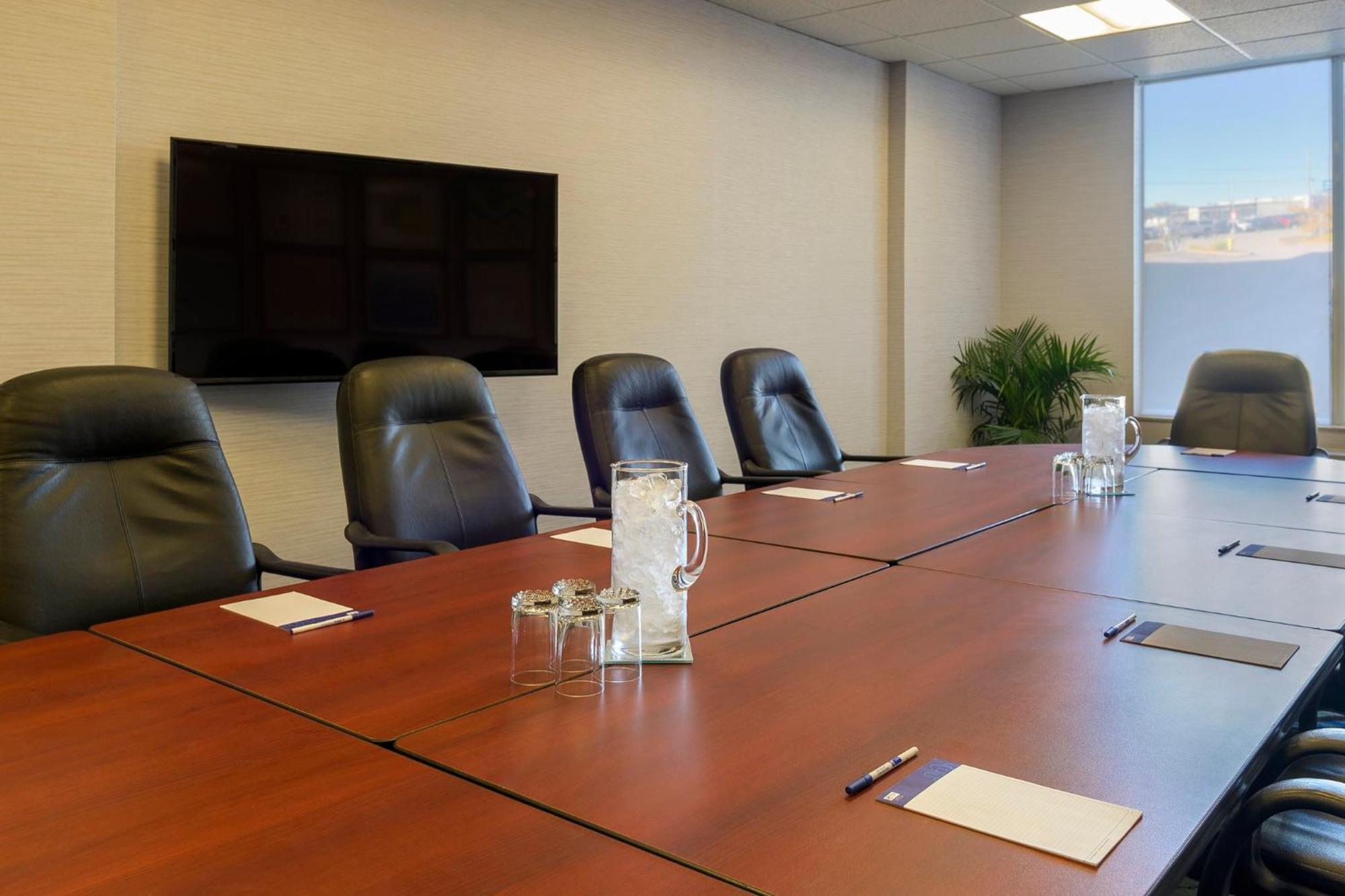 Holiday Inn Express Hotel & Suites North Bay By Ihg Ngoại thất bức ảnh